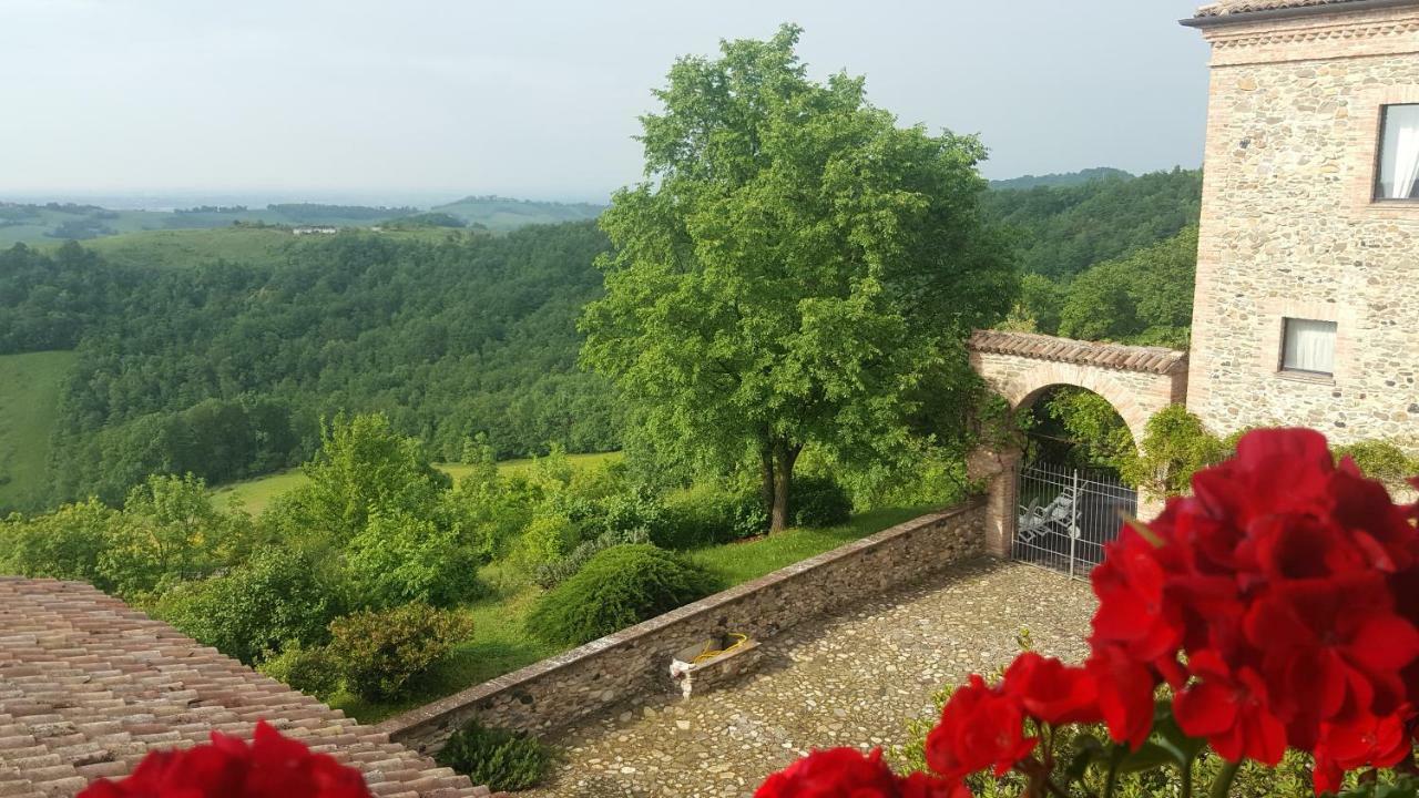 B&B Le Ginestre Сала-Баганца Экстерьер фото